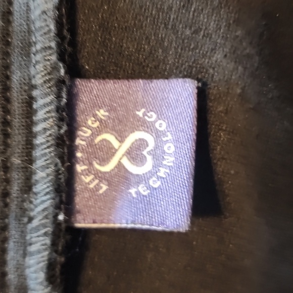 NYDJ lift tuck technology pull on pants size 14 - Picture 4 of 6